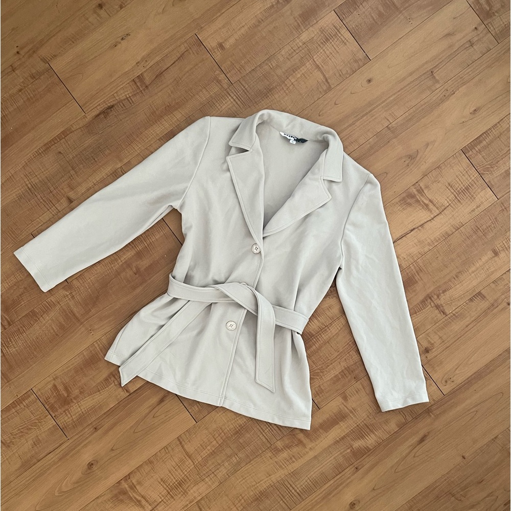 Women's Beige Belted Jacket Brand New Vintage Y2K